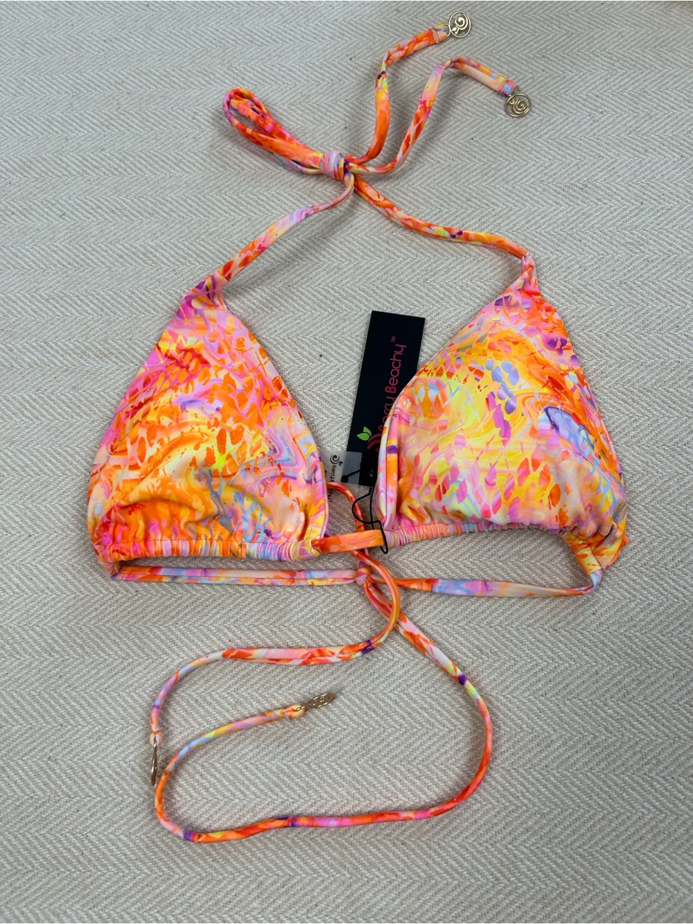 NWT Berry Beachy Mystique Triangle Bikini Top L